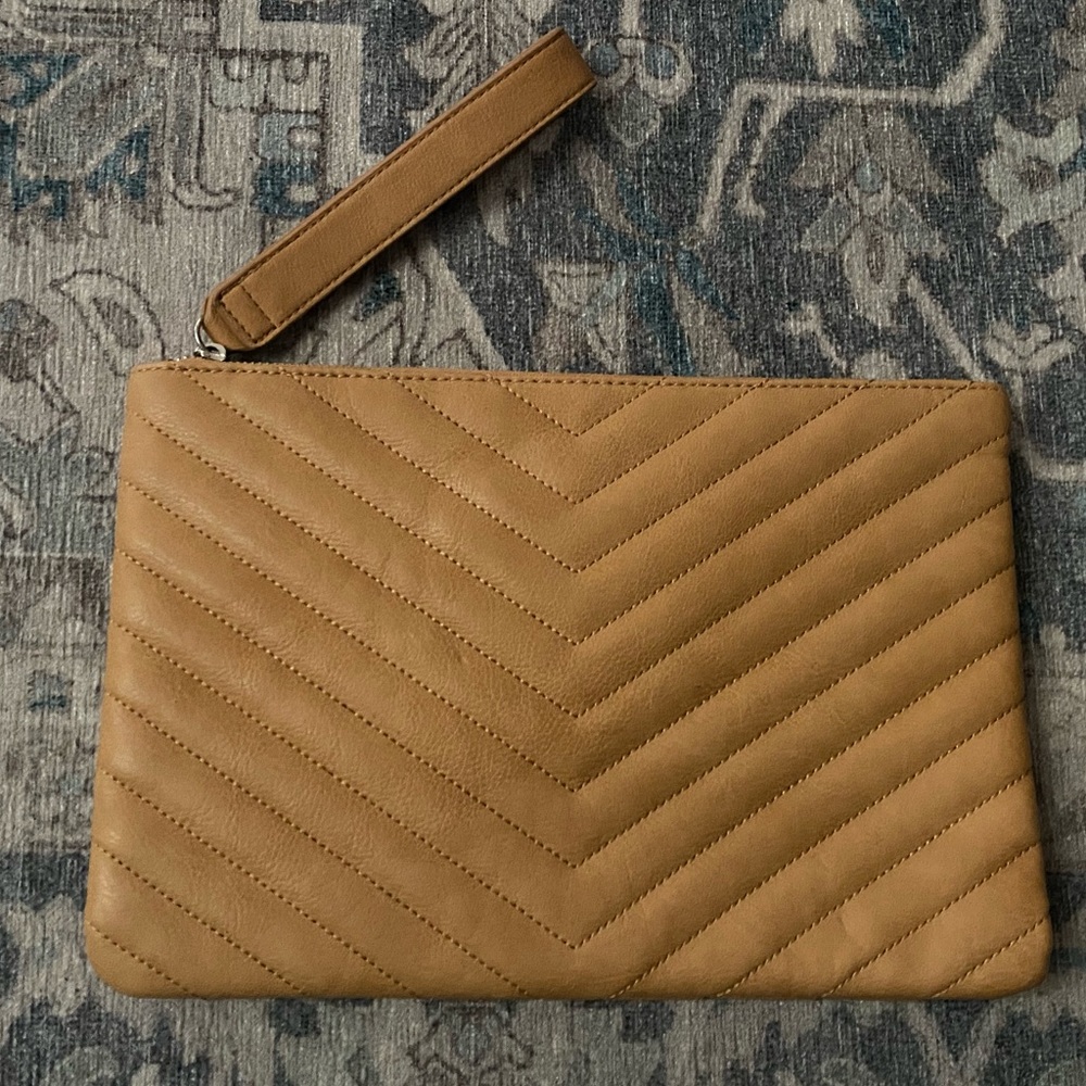 Forever 21 Wristlet